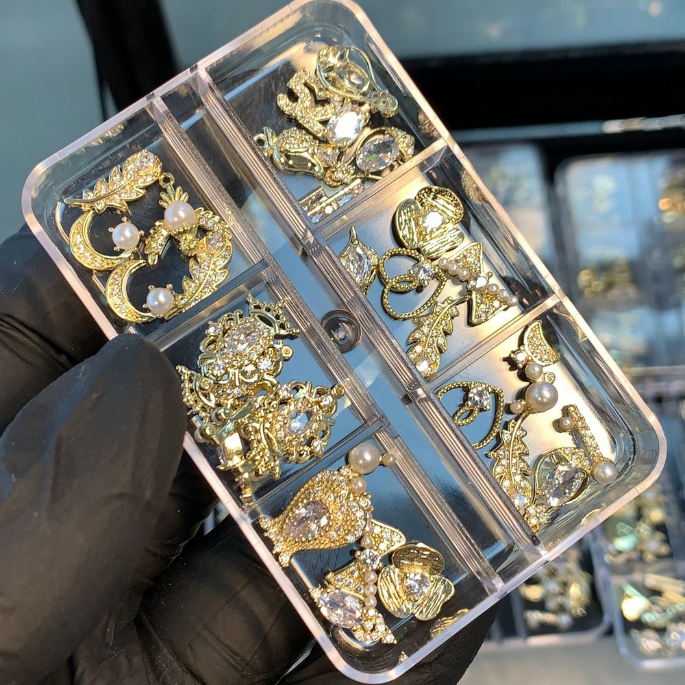 gold nail charms random shapes pack - 10