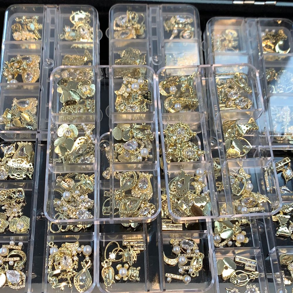 gold nail charms random shapes pack - 2